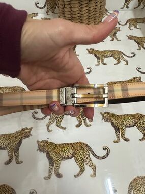 Authentic pink Burberry London Plaid Belt with Silver Buckle reversible- size 40